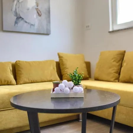 One Bedroom With Terrace A1 Apartman